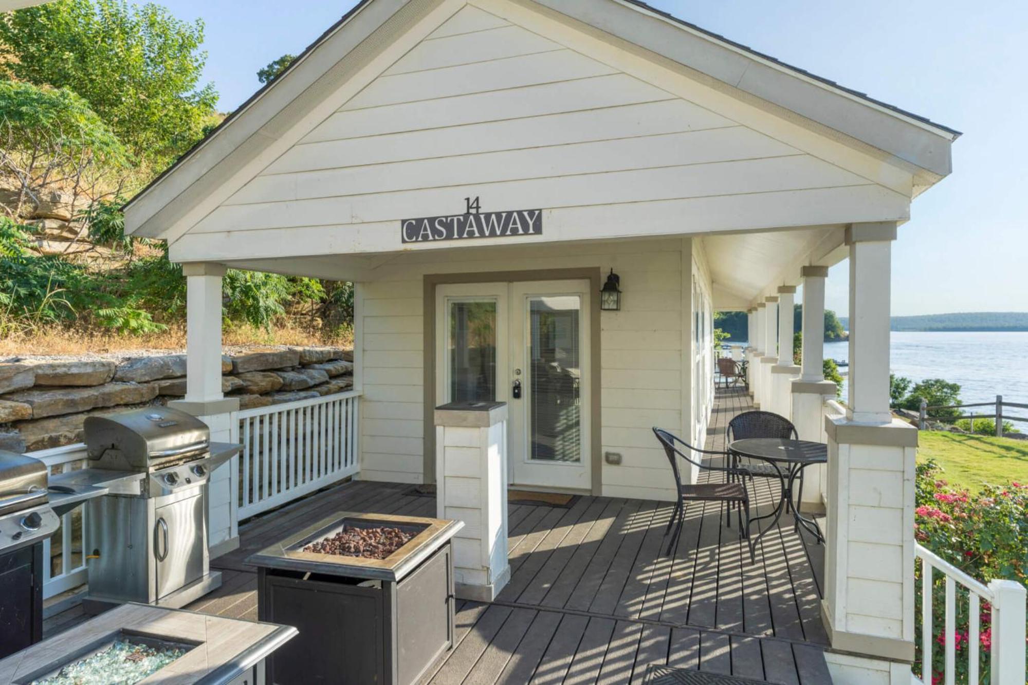 Crosstimbers Marina And Cottages Sperry Extérieur photo