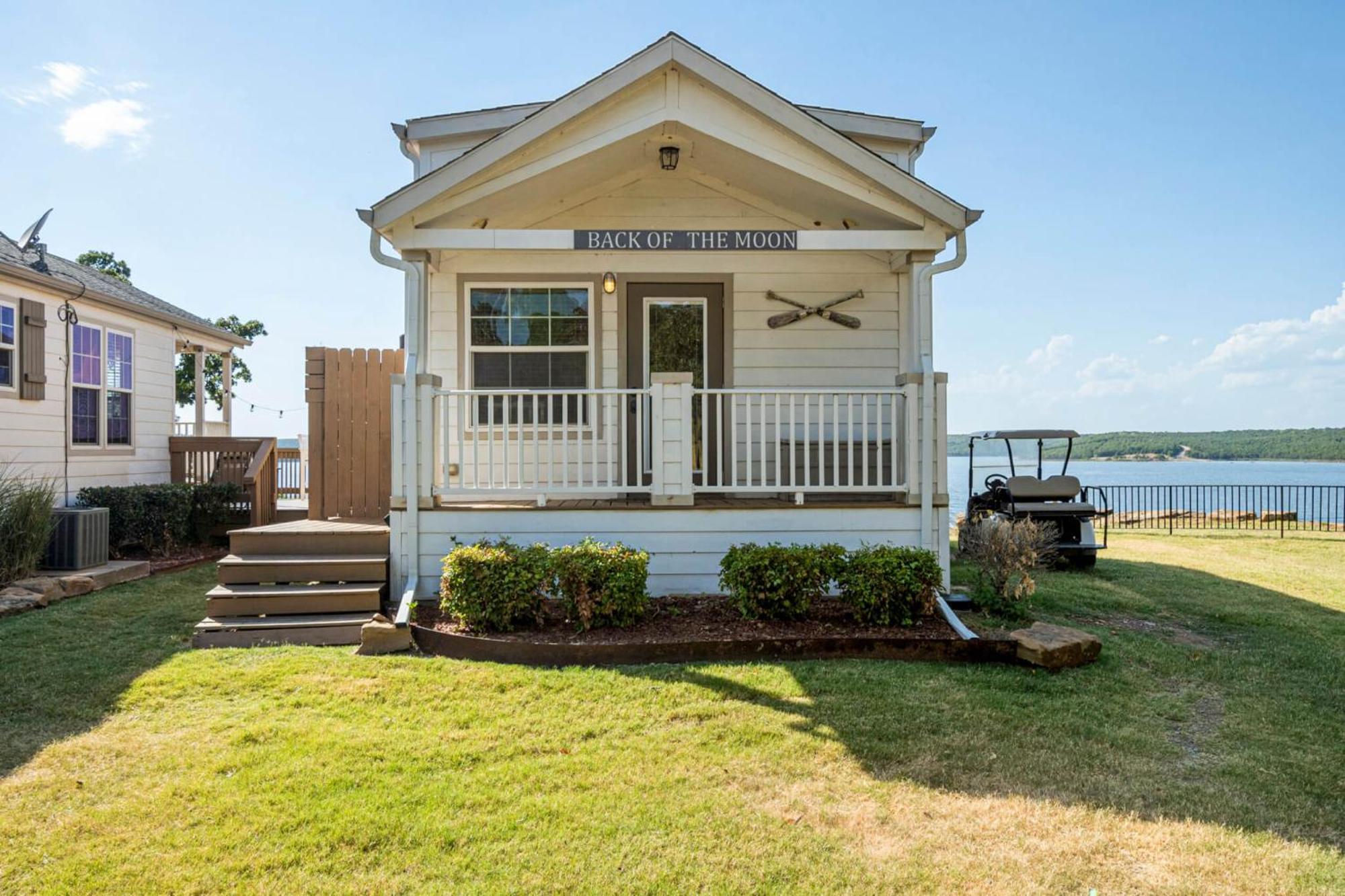Crosstimbers Marina And Cottages Sperry Extérieur photo